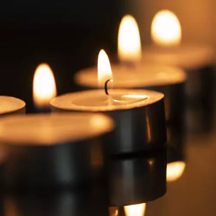 Tealights Sæt med 100 Stk – 3 Timer Brændetid til Hyggelige Aftener