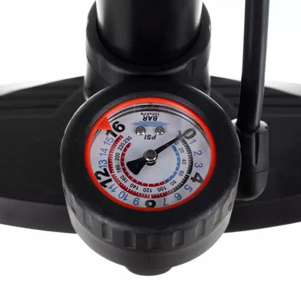 Fodpumpe med Manometer - Effektiv og Brugervenlig til Cykler og Bolde