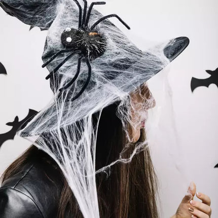 Kunstige Spindelvæv med 2 Spidser – Perfekt til Halloween Dekoration