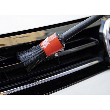 Rengøringssæt med 5 Detaljebørster og Mikrofiberklud – Effektiv Bilpleje