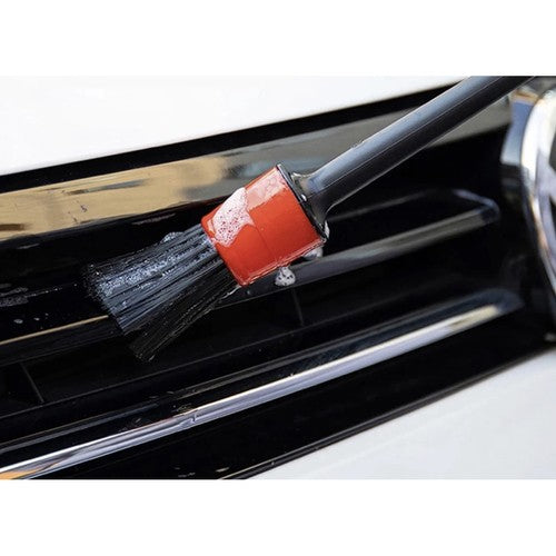 Rengøringssæt med 5 Detaljebørster og Mikrofiberklud – Effektiv Bilpleje