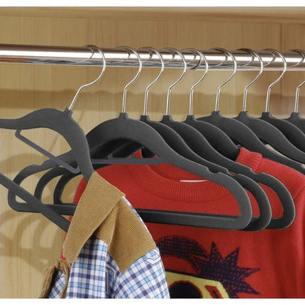 Praktiske Tøjkroge - 20 Stk. Bløde Velour Hængere til Dit Klædeskab