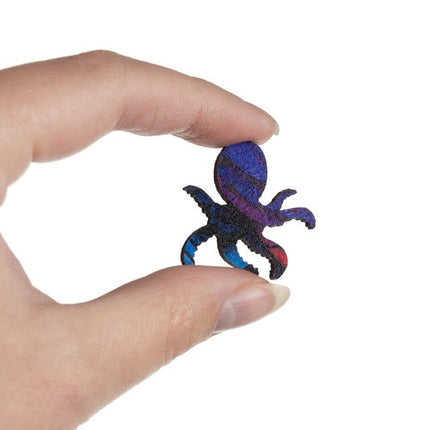 Farverigt Træpuslespil med Kattemotiv – Underholdning og Læring for Børn