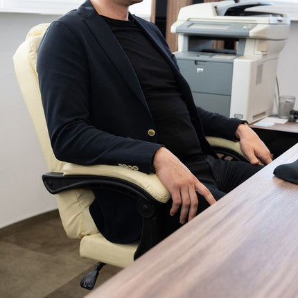 CREAM SWIVEL CHAIR MED UDLÆNGELIG FODSTØTTE OG LIGGENDE FUNKTION