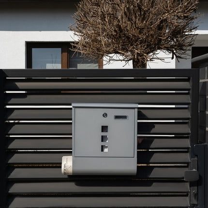 Postkasse i Rustfrit Stål - Beskytter Dine Breve og Aviser