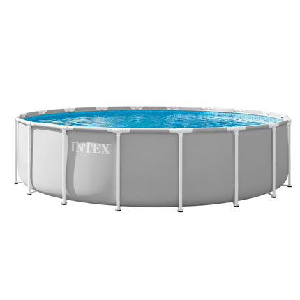 Rammebassin 549 x 122 cm med filterpumpe, metalstige, bundlag og afdækning – Intex