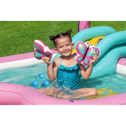 Oppustelig vandlegeplads med sommerfugleform, rutsjebane og sprinkler, 180 x 180 x 117 cm – Bestway