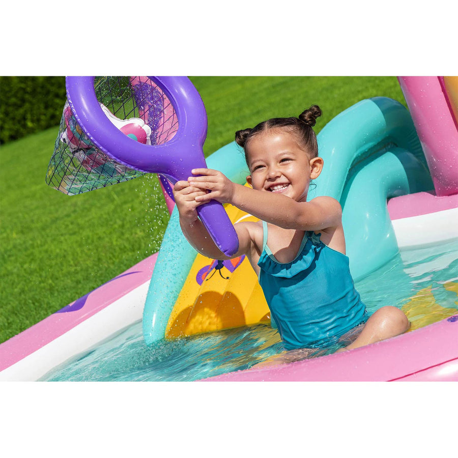 Oppustelig vandlegeplads med sommerfugleform, rutsjebane og sprinkler, 180 x 180 x 117 cm – Bestway