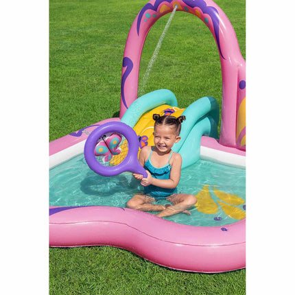 Oppustelig vandlegeplads med sommerfugleform, rutsjebane og sprinkler, 180 x 180 x 117 cm – Bestway