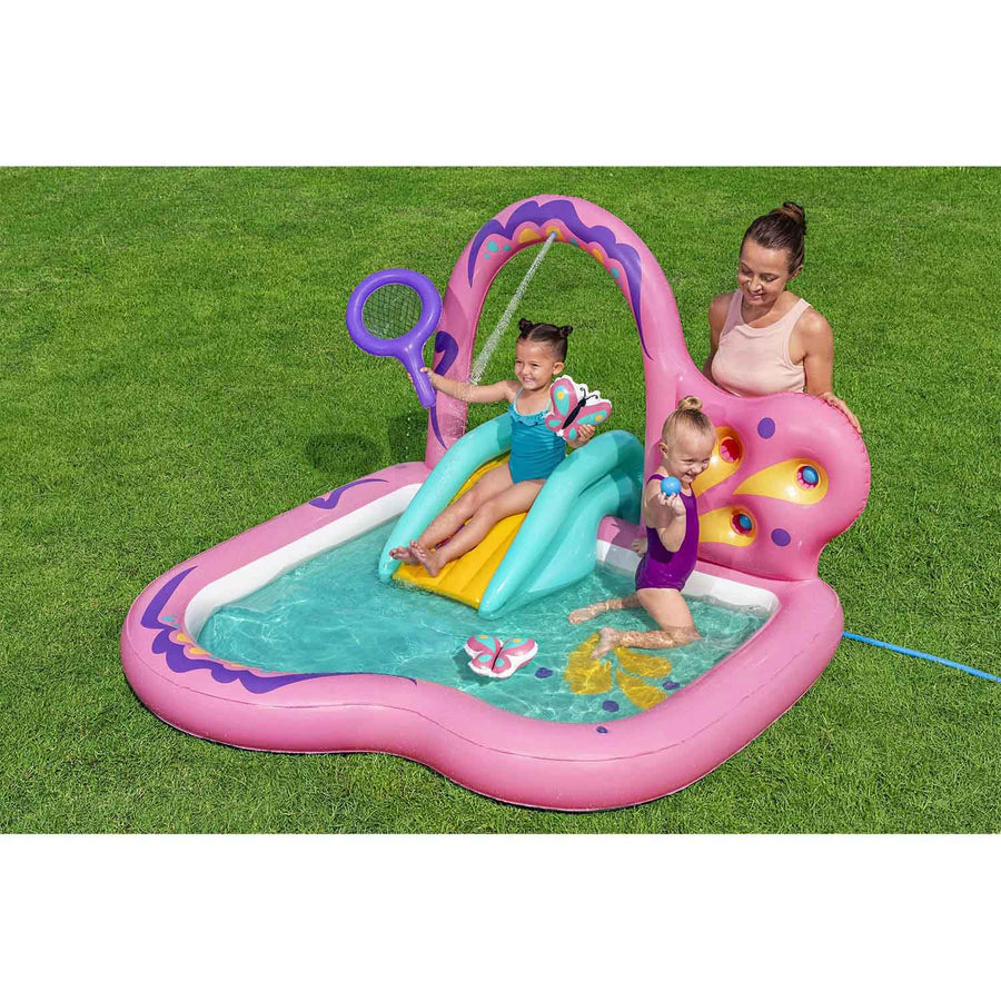 Oppustelig vandlegeplads med sommerfugleform, rutsjebane og sprinkler, 180 x 180 x 117 cm – Bestway