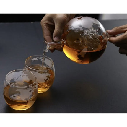 Whisky Gavesæt med Globus Karaffel og Glas – Perfekt Gave til Whisky Elskere