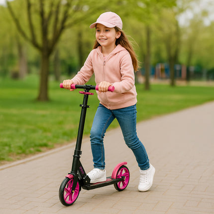 Foldbar scooter til børn med store hjul og justerbart styr