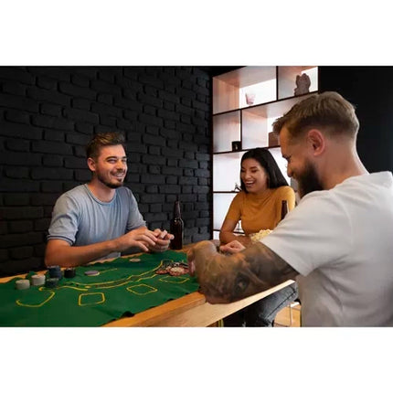 Komplet Poker Sæt med 200 Chips i Metalæske – Perfekt til Spilaftener