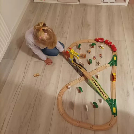 Træbane til Børn - 3,2 m Legesæt med 57 Elementer