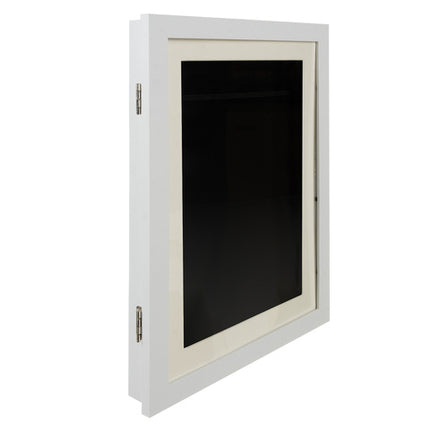 Børneramme til kunstværker med magnetisk lukning og plads til 150 tegninger