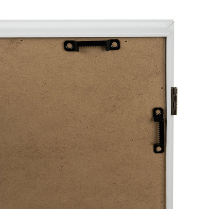 Børneramme til kunstværker med magnetisk lukning og plads til 150 tegninger