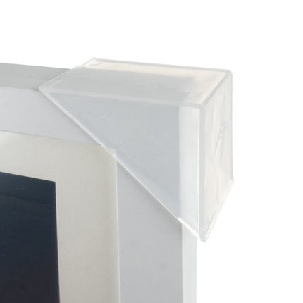 Børneramme til kunstværker med magnetisk lukning og plads til 150 tegninger