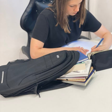 Stor Sort Rygsæk 45L – Perfekt til Skole og Hverdag