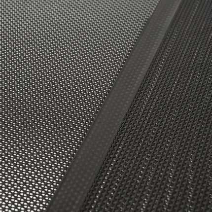 Dækket hundeseng med vandtæt tag og komfortabel madras