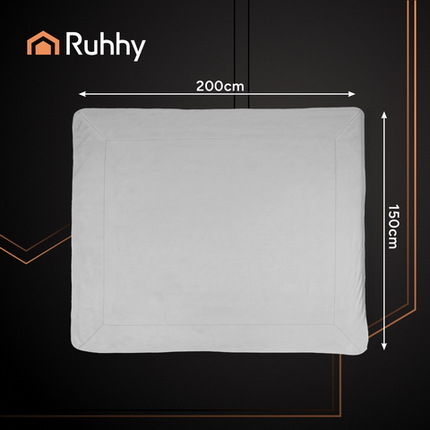 Dobbelt-sidet tæppe 150x200cm i lys grå med blødhed og stil