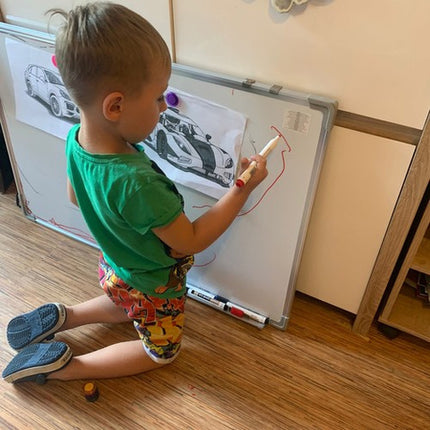 Magnetisk Tør- og Slet Tavle 90 x 60 cm – Inkl. Markører, Magneter og Svamp