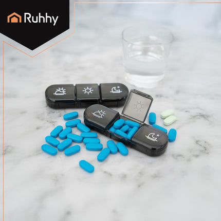 Praktisk medicinorganisator til 7 dage med 3 daglige doser