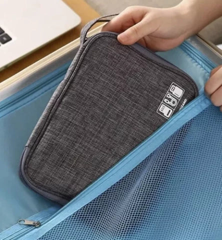 Praktisk Kabel Organizer med Håndtag – Hold Styr på Dine Kabler