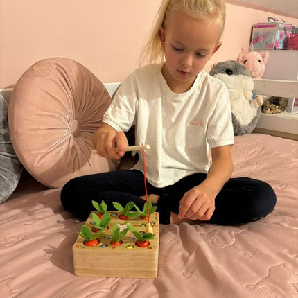 Montessori 2-i-1 Læreleg Carrot Garden til Småbørn – Sjov og Uddannelse