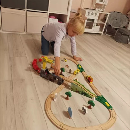 Træbane til Børn - 3,2 m Legesæt med 57 Elementer