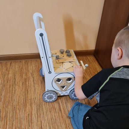 3-i-1 Træværksted med Værktøj til Børn – Perfekt Gaveidé til Små DIY Entusiaster