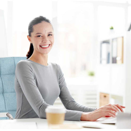 Kontorstol med ergonomisk design og justerbar højde til hjemmekontor og kontorbrug