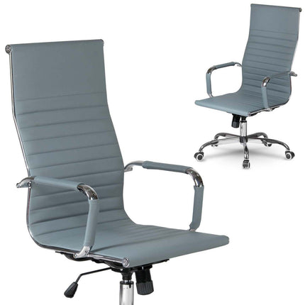 Moderne grå kontorstol med ergonomisk design og vippefunktion til hjemmekontoret