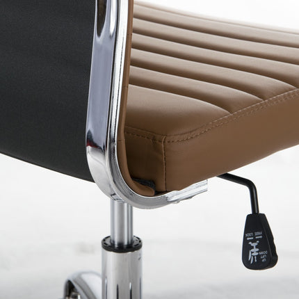 Ergonomisk kontorstol med moderne design og komfortabelt sæde