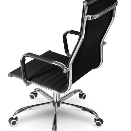 Designer kontorstol med ergonomisk støtte og moderne design - perfekt til hjemmekontoret
