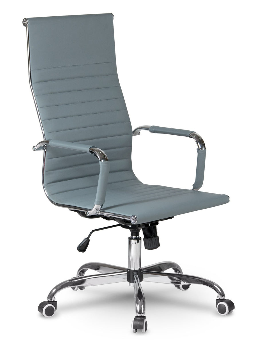 Moderne grå kontorstol med ergonomisk design og vippefunktion til hjemmekontoret