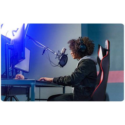 Ergonomisk gamingstol med justerbar højde og moderne design