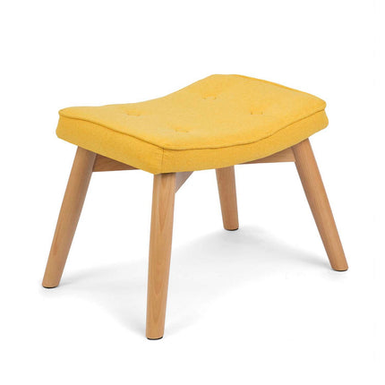Wingback lænestol med fodstøtte i gul stof - elegant og komfortabel afslapning til stuen eller soveværelset