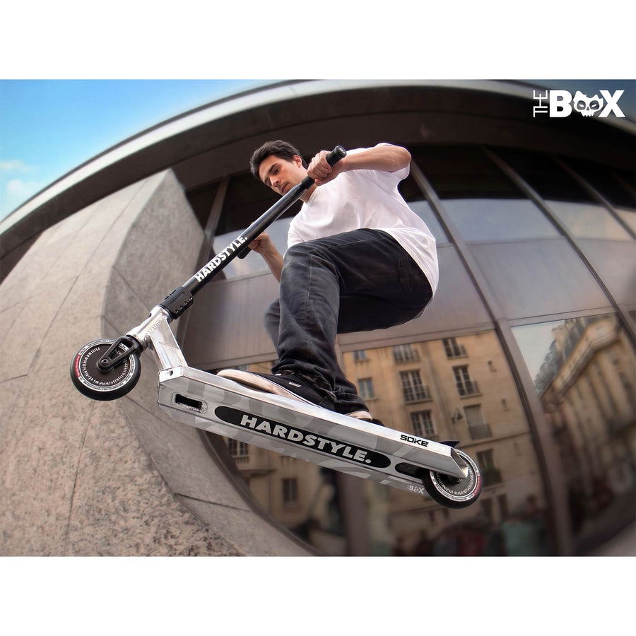 Stunt-løbehjul med 140 mm BOX-deck, SCS-kompression og 110 mm Hollow Core-hjul – sølv og sort