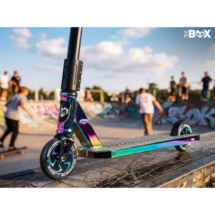 Stunt-løbehjul med 140 mm BOX-deck, SCS-kompression og 110 mm Hollow Core-hjul
