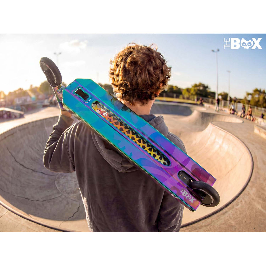 Stunt-løbehjul med 140 mm BOX-deck, SCS-kompression og 110 mm Hollow Core-hjul