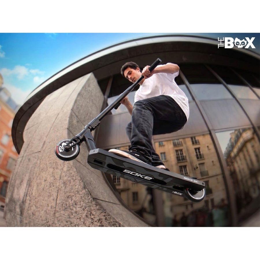 Stunt-løbehjul med 140 mm BOX-deck, SCS-kompression og 110 mm Hollow Core-hjul – sort, inkl. ekstra griptape