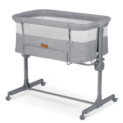 Sikker og komfortabel sideseng til baby - foldbar med højdejustering og aftagelig indgang