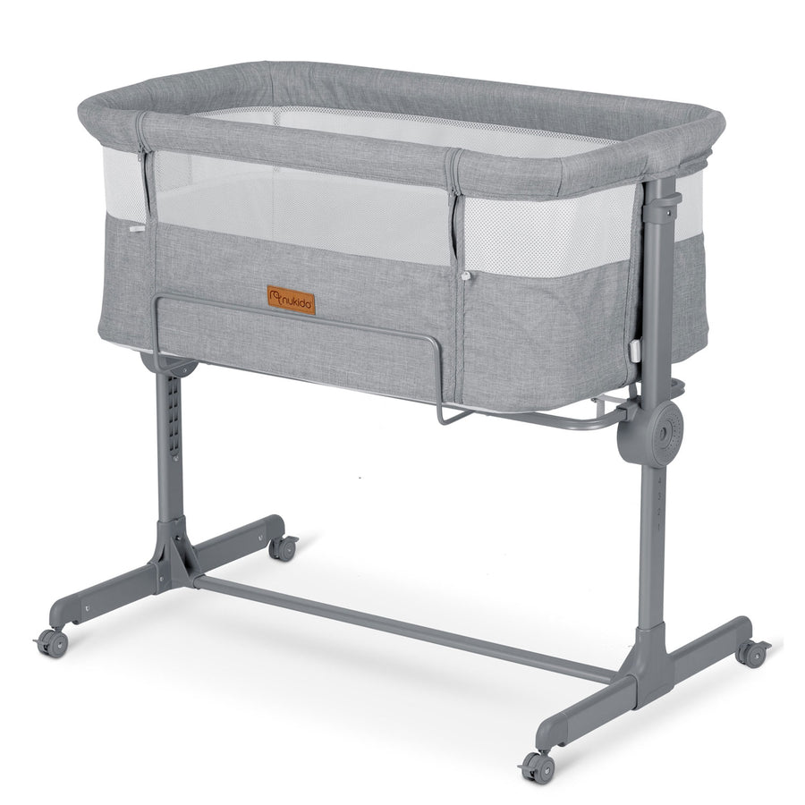 Sikker og komfortabel sideseng til baby - foldbar med højdejustering og aftagelig indgang