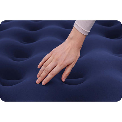 Dobbelt luftmadras 191 x 137 x 22 cm med elektrisk pumpe og velouroverflade – Bestway