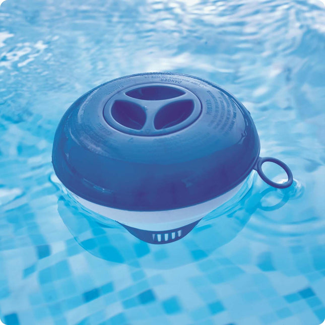 Flydende kemikaliedispenser med 0,5 kg multifunktionelle klortabletter til poolen