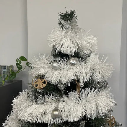 Hvid Juletræsgarland 6 Meter – Dekorativ og Fleksibel