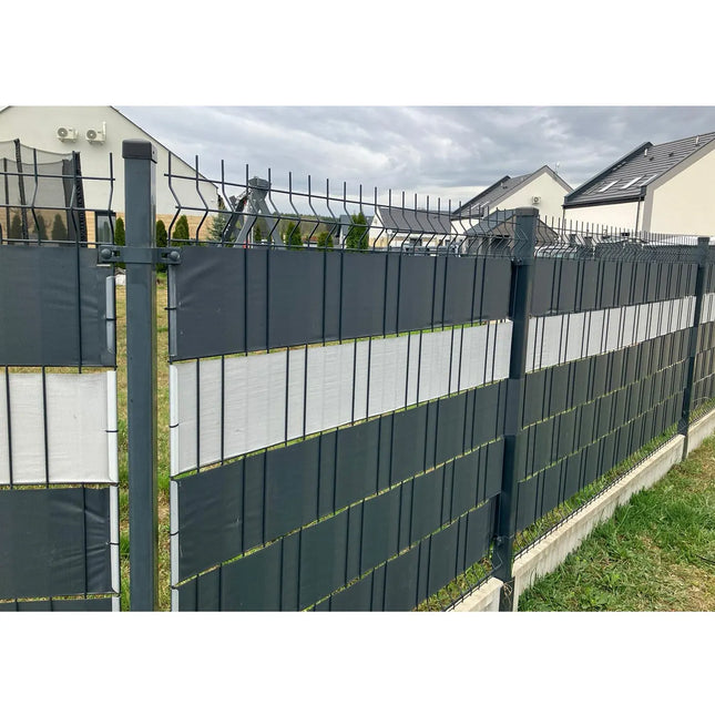 Hegnsbånd til panelhegn 630 g/m² i PVC