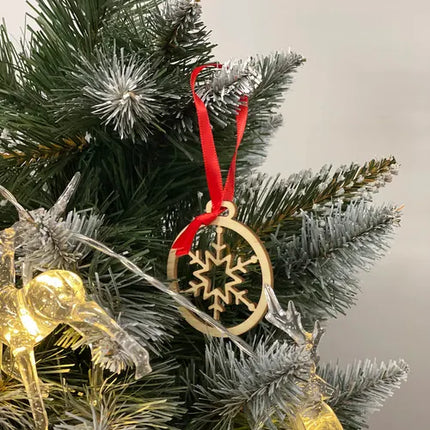 Træjulepynt 5,5 cm – Brudsikre og Smukke Juledekorationer til Dit Juletræ