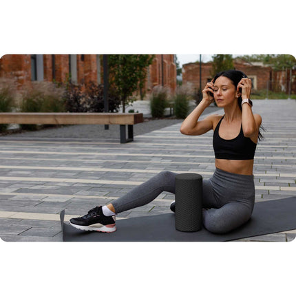 EVA træningsrulle til foam rolling, massage og rehabilitering - skridsikker og vandtæt, 30x15 cm