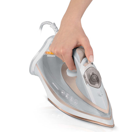 <strong>Kraftigt dampstrygejern med keramisk sål og 3000W effekt - ideelt til alle tekstiler</strong>